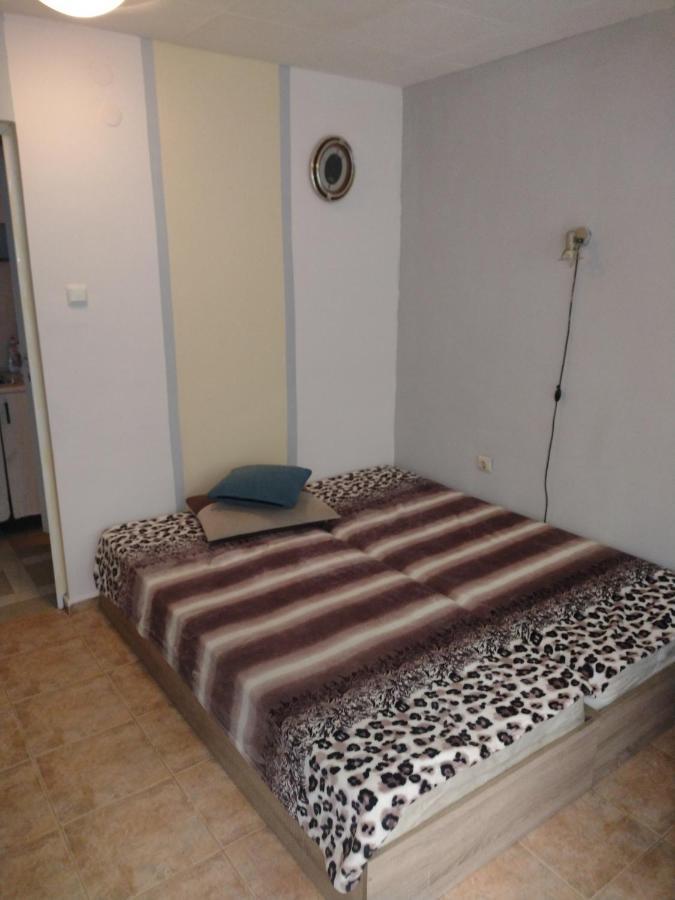 Apartment Petr Beron فارنا المظهر الخارجي الصورة